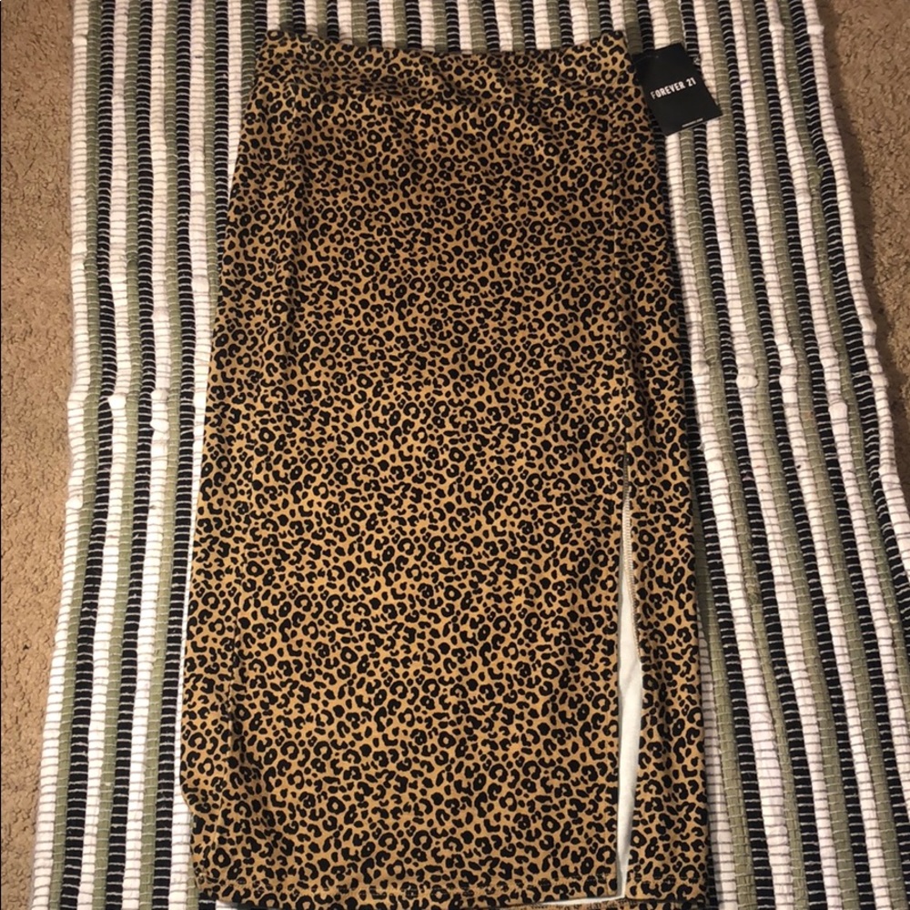Cheetah Mid Skirt